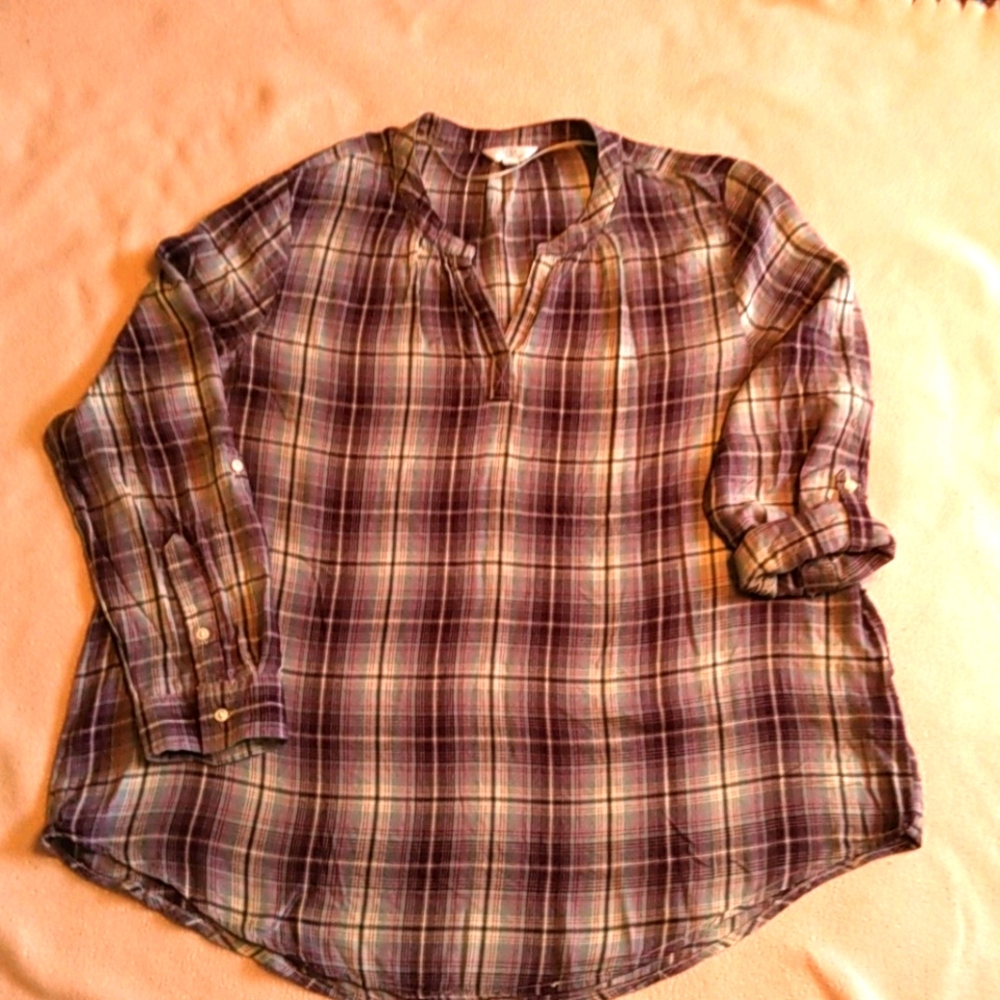 Purple Plaid Blouse -V neck -Quarter sleeve button
